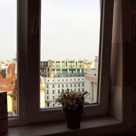 Rosuites - Old Town Studio Apartment *